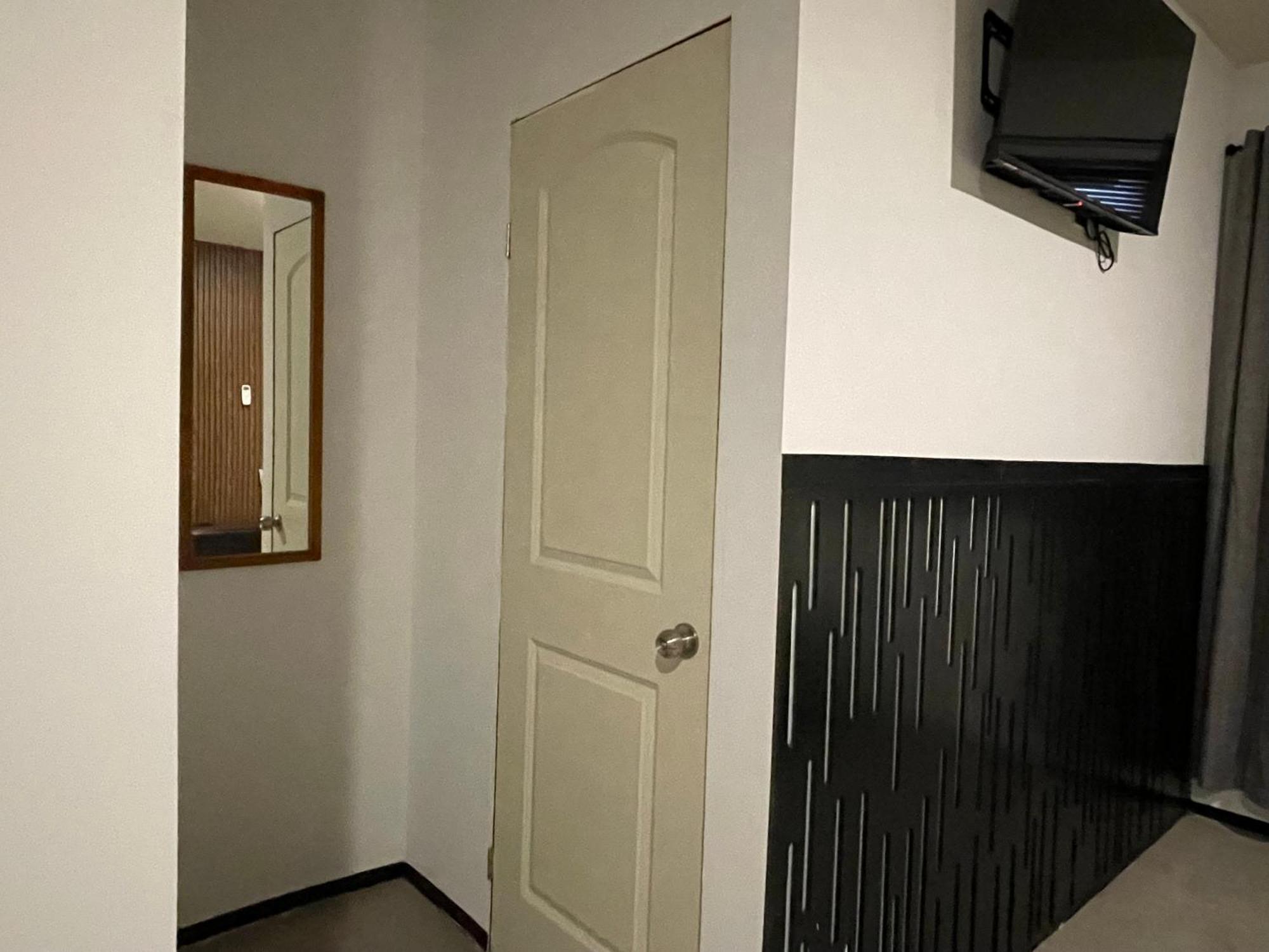 Apartamentos Aeropuerto Сьюдад-Хуарес Екстер'єр фото